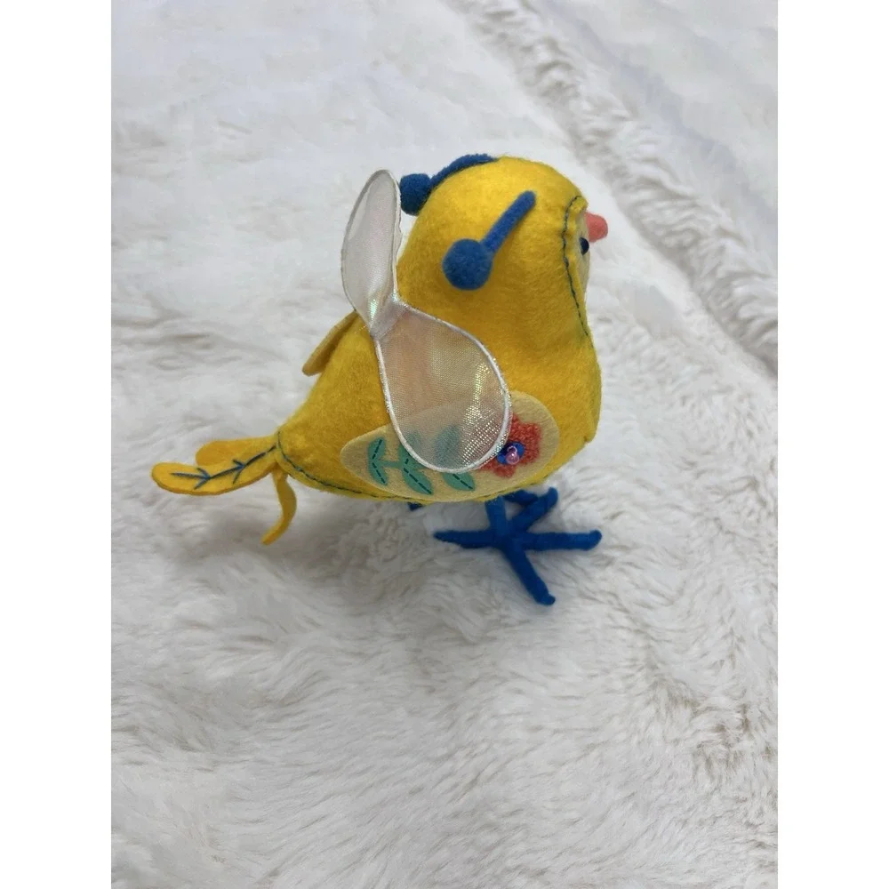 2021 Target Spritz Featherly Friends Spring BEE Easter Bird BEEZY